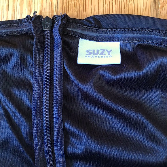 NWOT Criss Cross Ruched Bodycon Dress - Picture 9 of 13